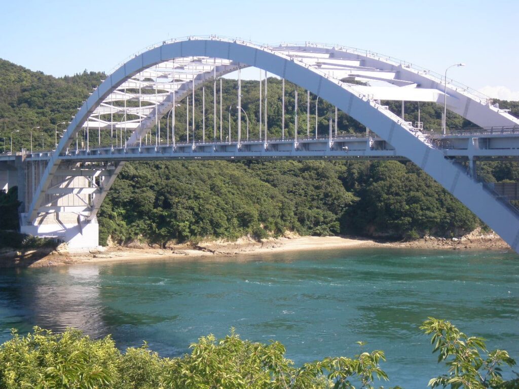 アーチ橋（大三島橋）
